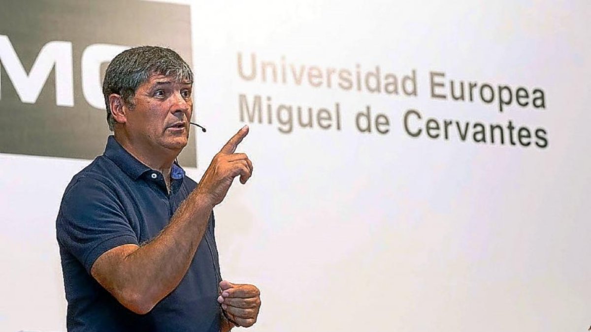Toni Nadal, durante la conferencia en la UEMC-EL MUNDO