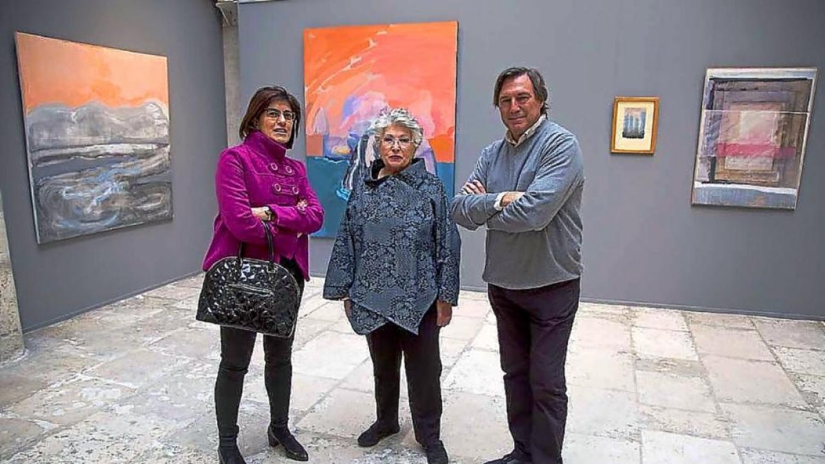 Felicidad Viejo, Pilar Marco y Daniel Villalobos, ayer.-UVA
