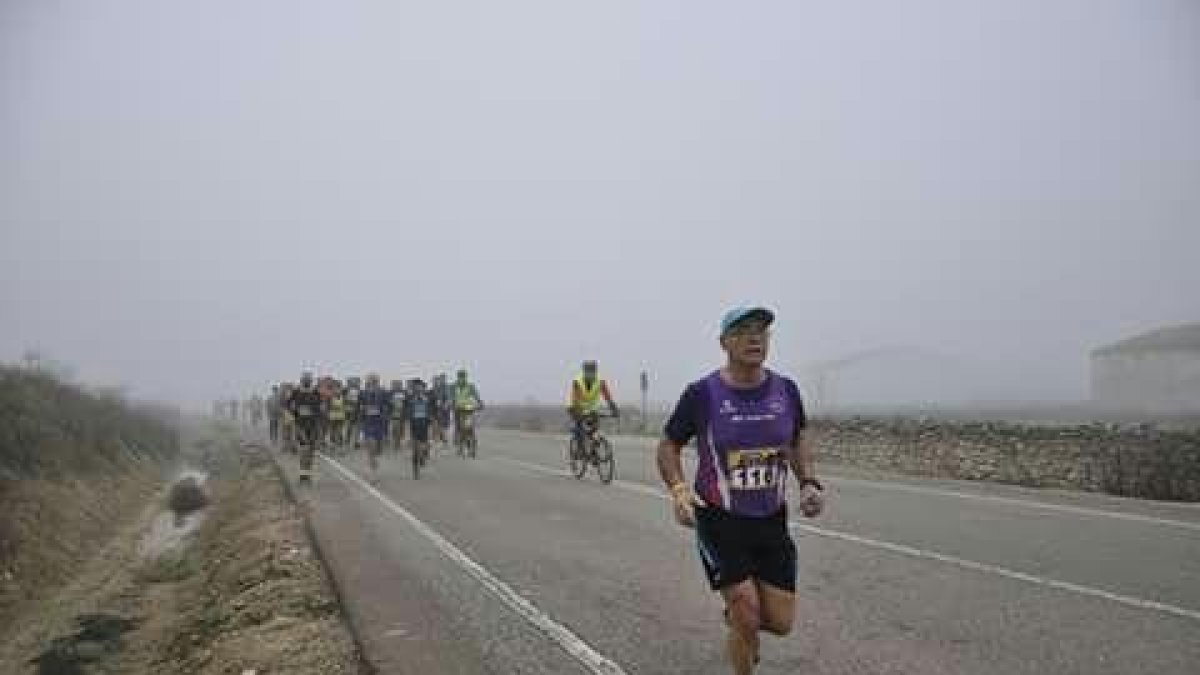 El corredor Francisco Javier Rebollo, en una imagen de archivo durante una carrera-E.M.