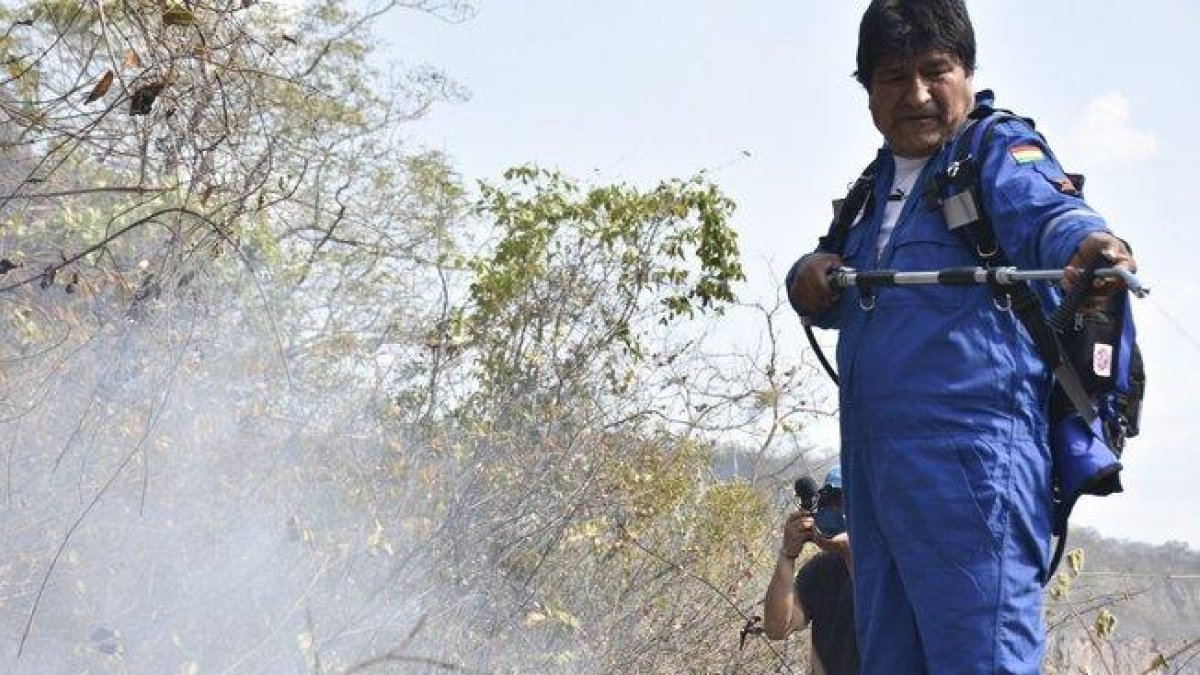 Morales dijo que gracias a los soldados pudieron encontrar el camino para retornar.-MINISTERIO DE COMUNICACIÓN-BOLIVIA