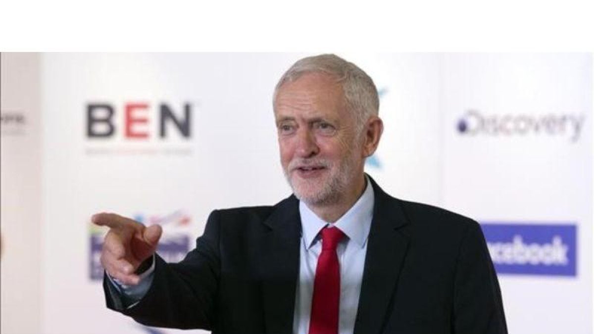 Jeremy Corbyn, durante una intervención reciente en Edimburgo.-JANE BARLOW / AP