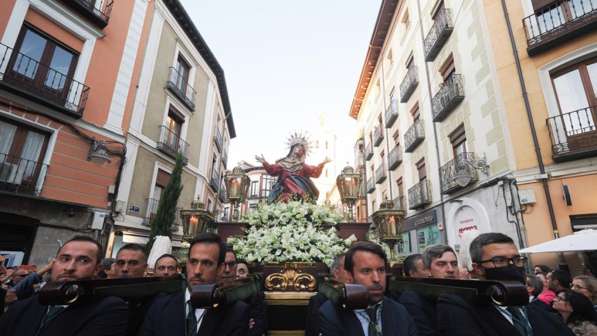 Coronación de la Virgen de la Vera Cruz. -PHOTOGENIC