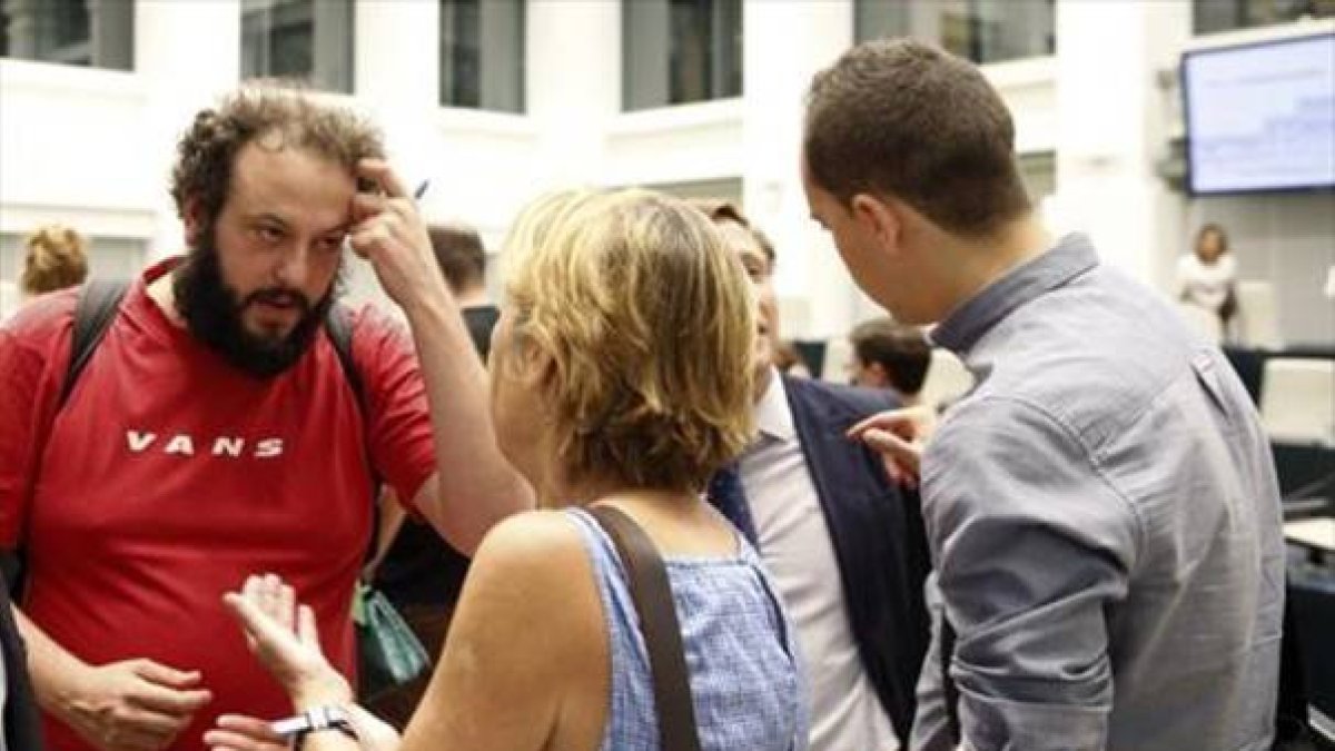 Guillermo Zapata, en el Ayuntamiento de Madrid, el pasado 30 de junio-EFE / JAVIER LIZÓN