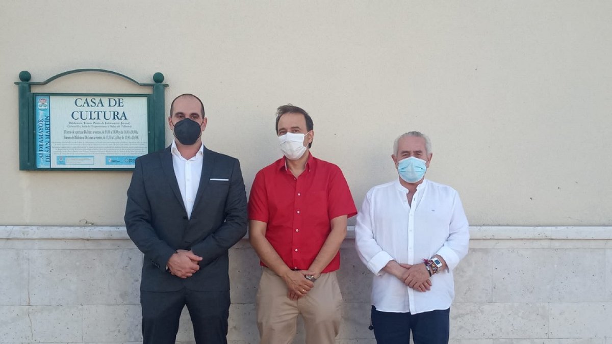 Los tres representantes de la oposición en Aldeamayor. - EM