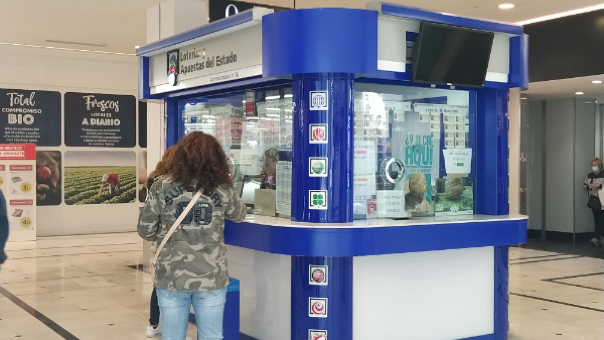 Administración de Lotería de Vallsur. -VALLSUR