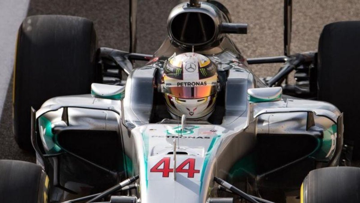 Lewis Hamilton (Mercedes), hoy en el GP de Abu Dabi.-AFP / ANDREJ ISAKOVIC