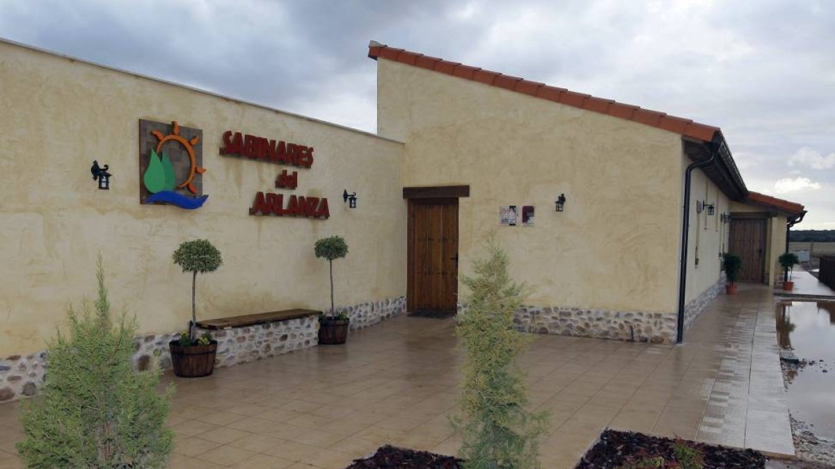 Centro Bioclimático de Turismo Rural Sabinares del Arlanza, en Puentedura (Burgos)-Ical