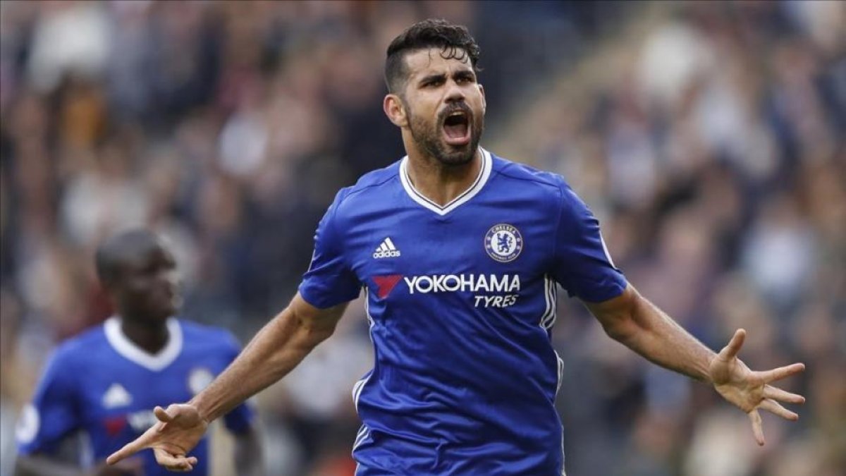 Diego Costa celebra contra el Hull City la pasada temporada-CARL RECINE / REUTERS