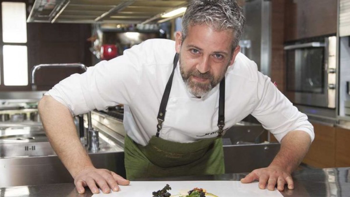 El chef Miguel González, presidente del jurado del XXIV Concurso Provincial de Pinchos.- ICAL