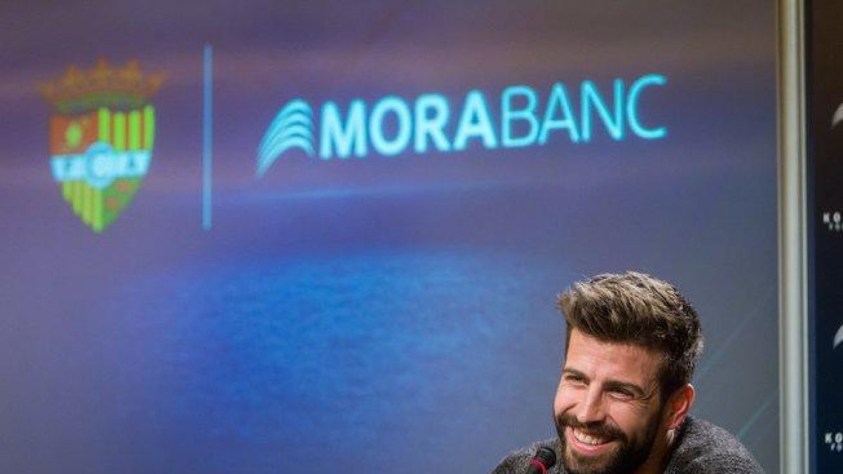 Gerard Piqué, durante un acto con el Andorra, en la capital del Principado.-MARICEL BLANCH