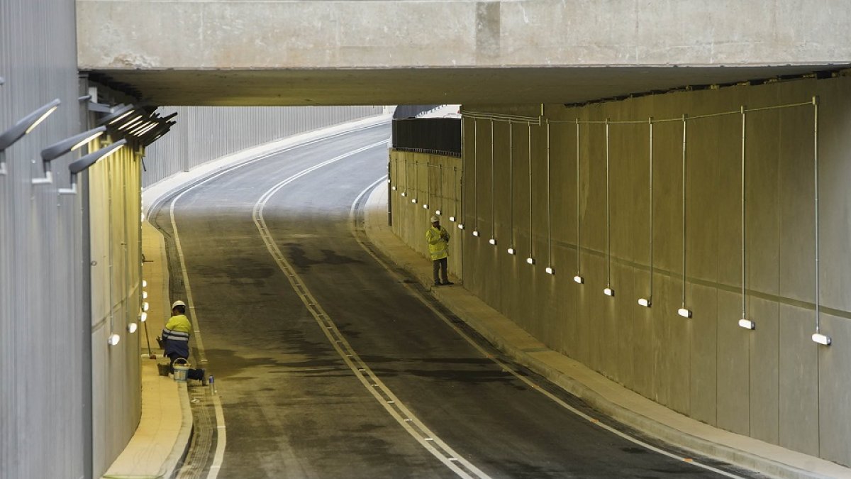 Últimos retoques en el túnel de Andrómeda antes de su apertura. -J.M. LOSTAU