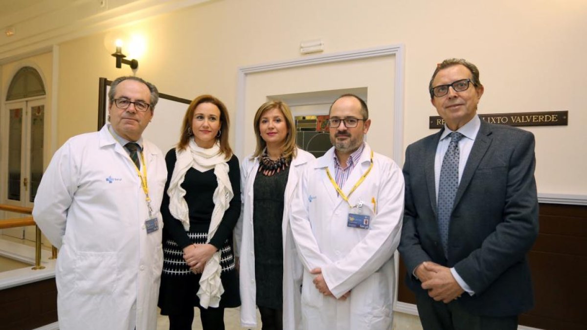 Galardonados con los certificados de calidad Aenor a diversos servicios del Hospital Clínico Universitario de Valladolid-ICAL