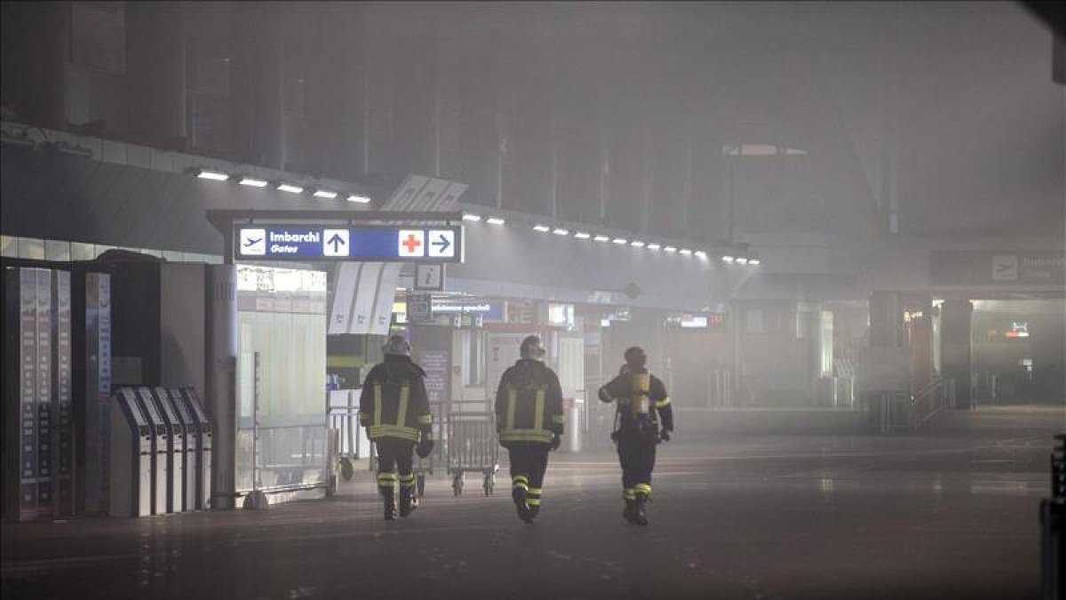 El aeropuerto de Fiumicino en Roma permanecerá cerrado en principio hasta las 14:00 horas-Foto: EFE