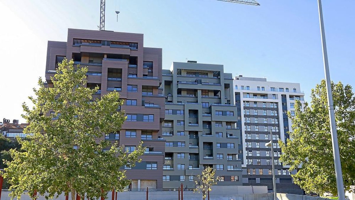 Nueva promoción de viviendas en El Palero, de próxima entrega.-J.M. LOSTAU
