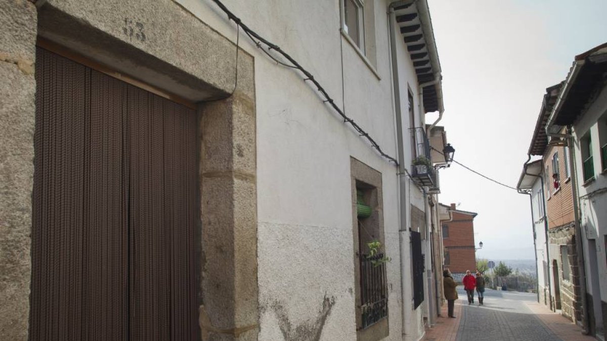 En la imagen el número 53 de la calle Toledo, donde se ha producido la detención-Ical