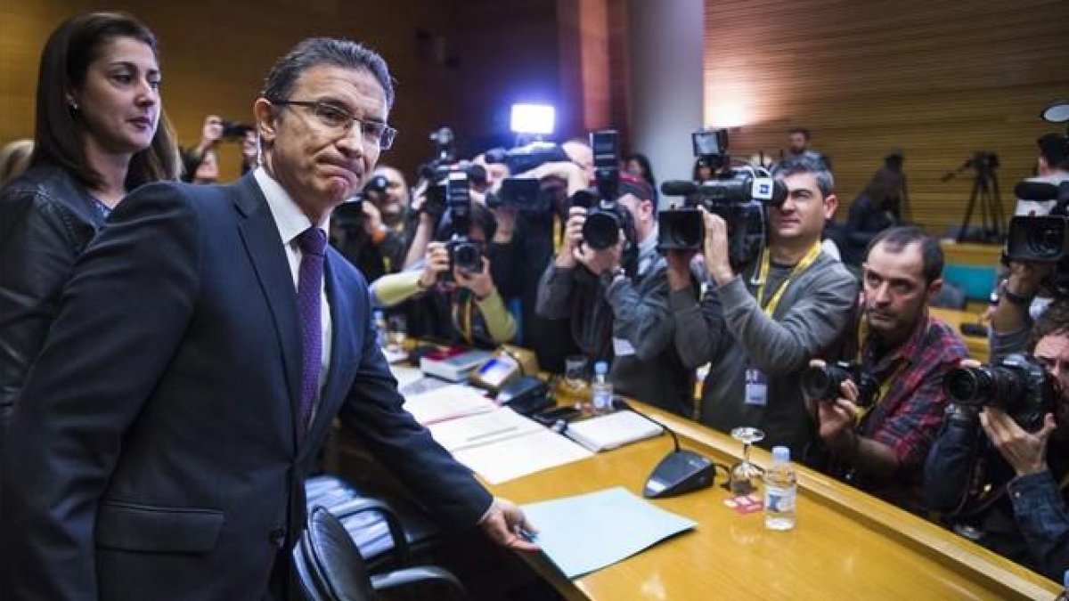 Serafín Castellano, exportavoz del PP en la comisión parlamentaria que investigó el accidente del metro de Valencia.-MIGUEL LORENZO