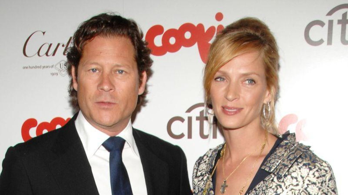 Una imagen de archivo de Uma Thurman y su exmarido, Arpad Busson, el 20 de abril del 2009.-AP / PETER KRAMER