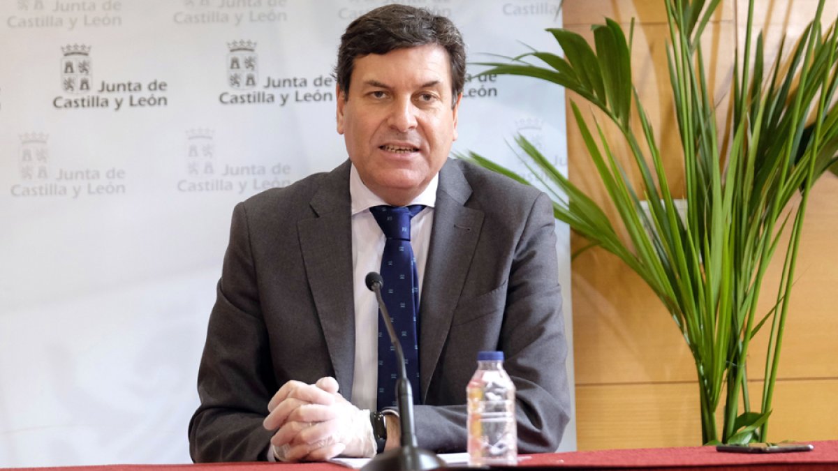 El consejero de Economía y Hacienda, Carlos Fernández Carriedo.- ICAL