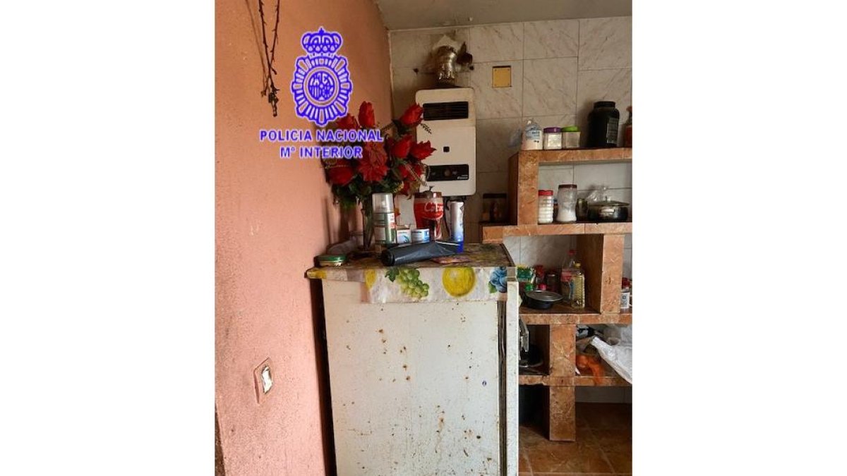 Lugar en el que vivían los tres trabajadores en régimen de 