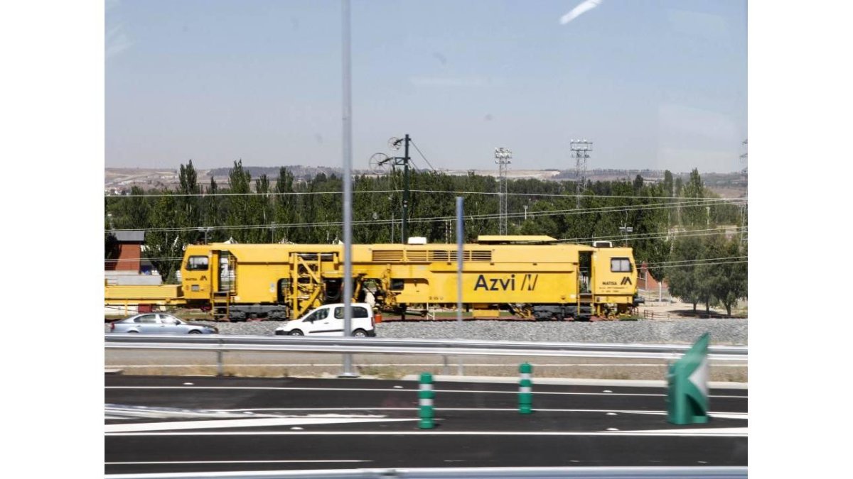 Ramal de acceso a los nuevos talleres de Renfe desde la Ronda Exterior Este-Ical
