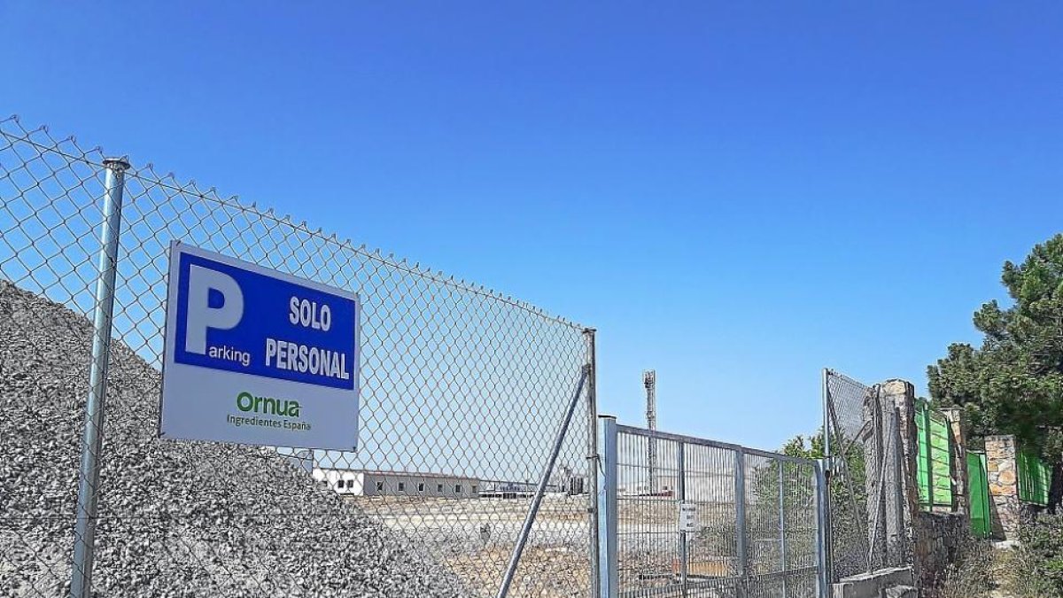 Solar de la empresa quesera Ornua que conocerá en breve la obra de levantamiento de la nuueva factoría con una inversión de más de 25 millones.-A. GARCÍA