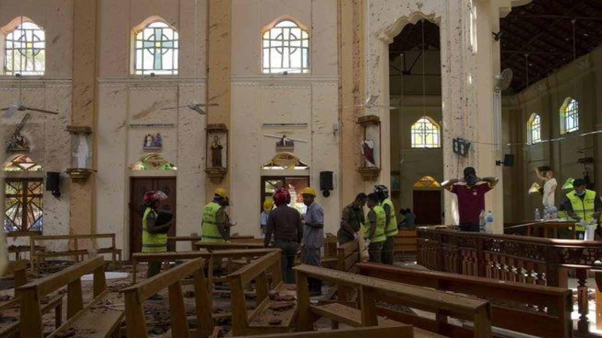 Los atentados de Sri Lanka dentro de una iglesia.-AP