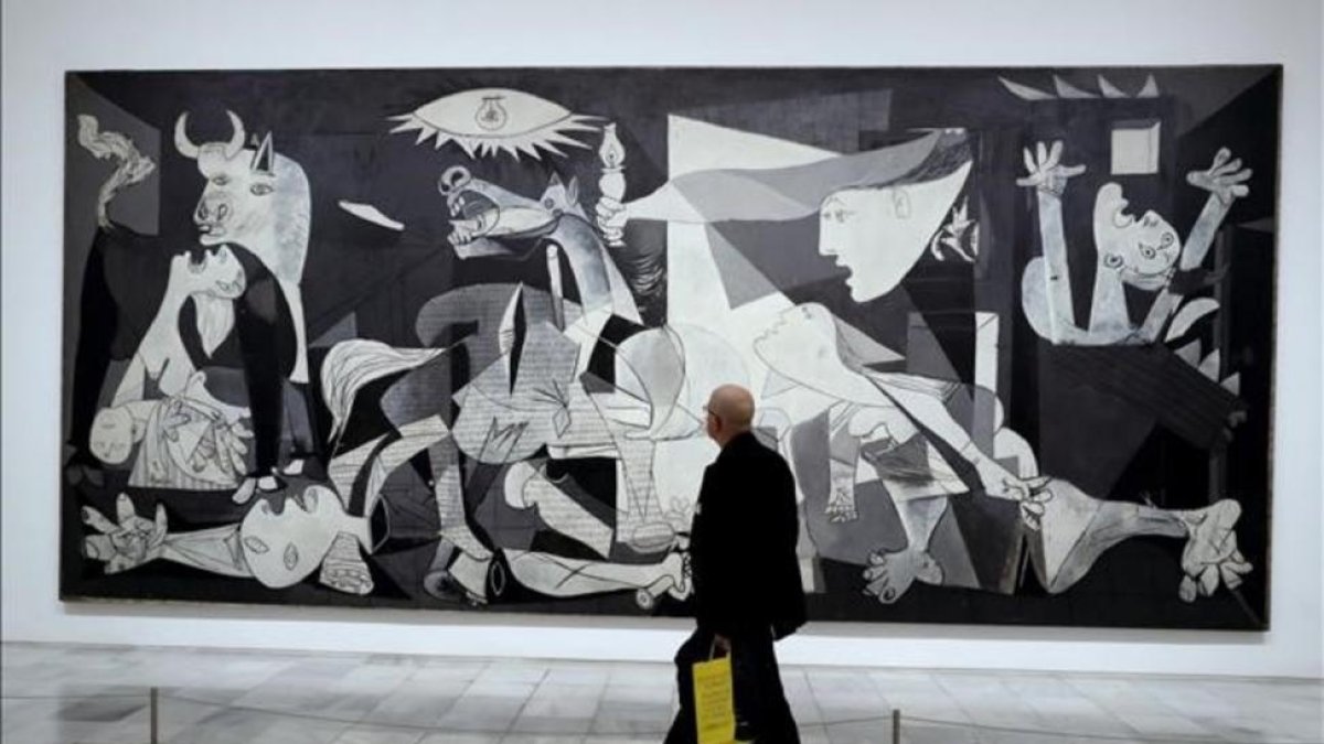 El 'Guernica' expuesto en el Museo Reina Sofía de Madrid.-CHEMA MOYA