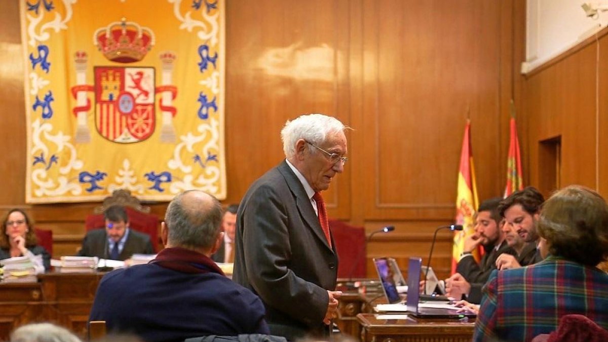El expresidente de Caja Segovia, Atilano Soto, durante la vista oral, en el juzgado de Segovia.-ICAL