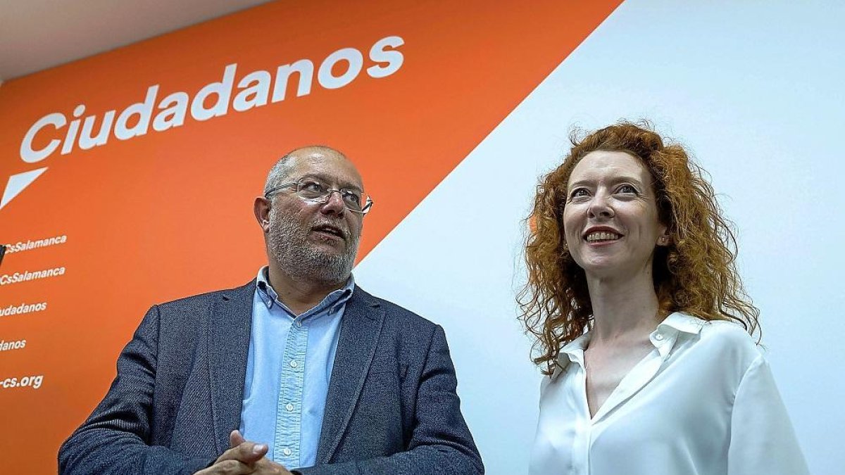 Igea con la candidata a la Alcaldía de Salamanca, Ana Suárez. ICALIgea con la candidata a la Alcaldía de Salamanca, Ana Suárez.-ICAL