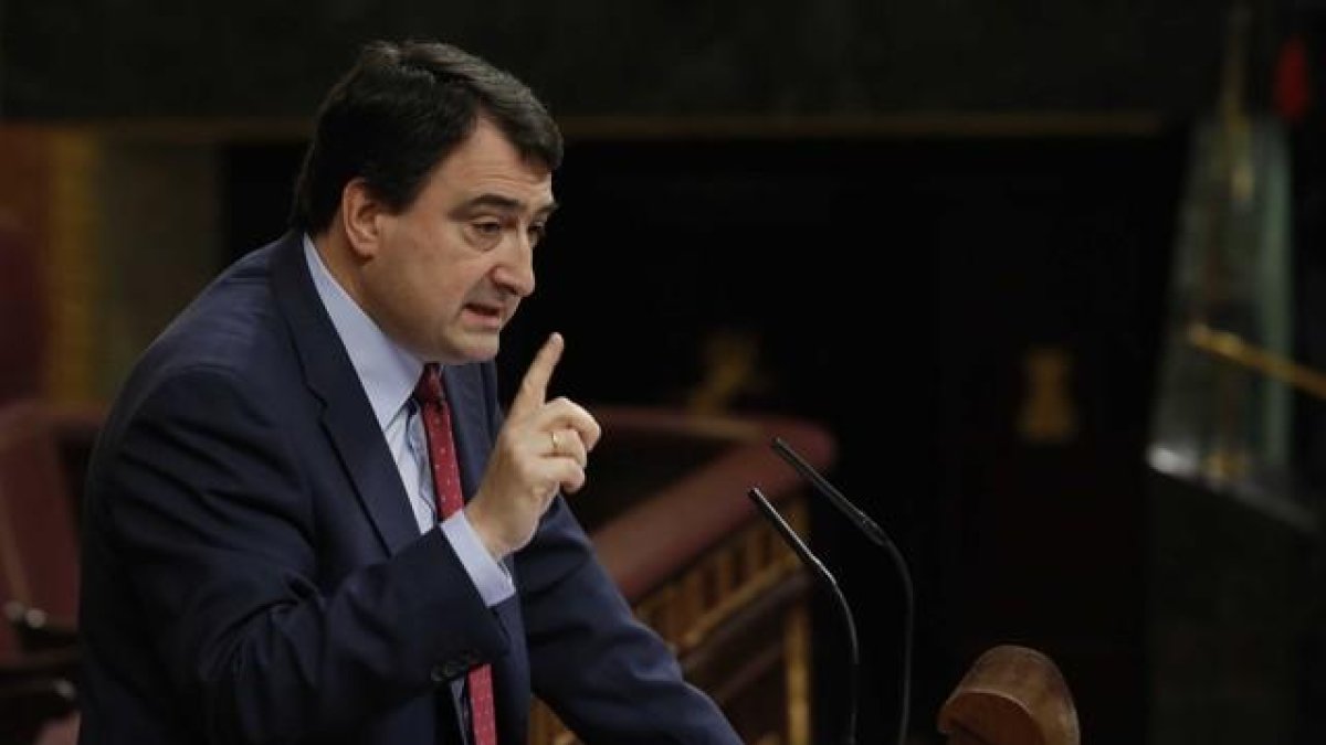 El portavoz del PNV en el Congreso, Aitor Esteban, en una foto de archivo.-AGUSTÍN CATALÁN