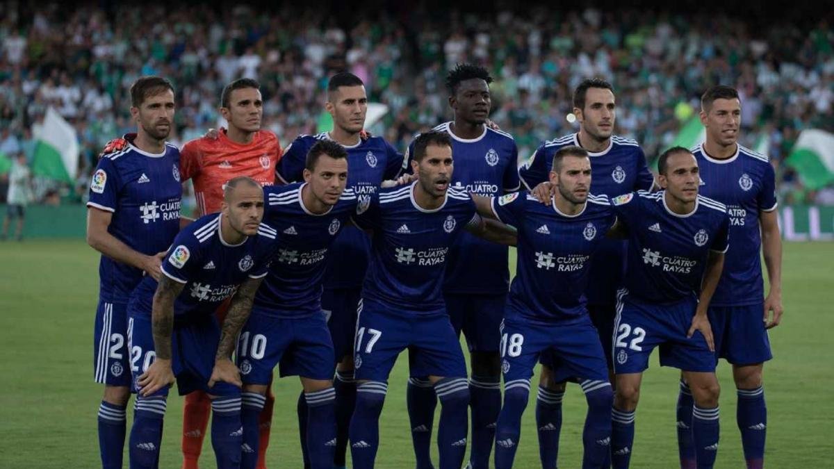 Once inicial del Real Valladolid en la primera jornada de Liga frente al Betis.-PHOTO-DEPORTE