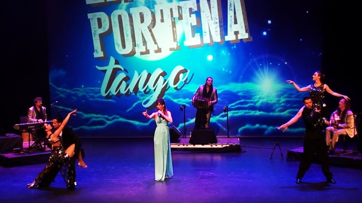 La Porteña Tango en plena actuación. - EM