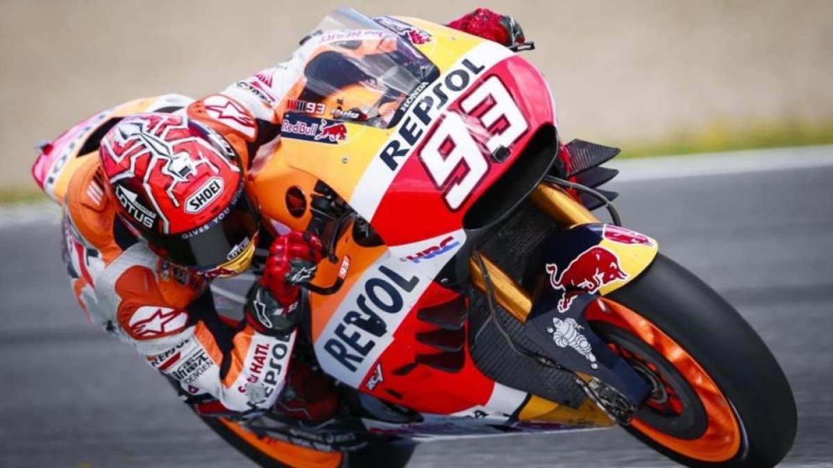 Marc Márquez, probando en Jerez una alitas en su Honda.-JAIME OLIVARES