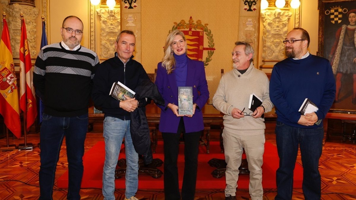Sáez, Zarandona, Carvajal, Cano de Gardoqui y Salado, en la presentación. | E.M.