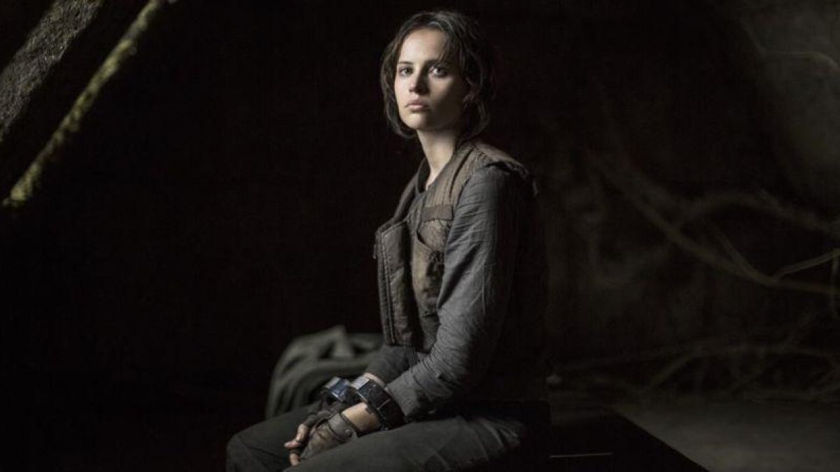 Felicity Jones, en una imagen promocional de 'Rogue One: una historia de Star Wars'.-