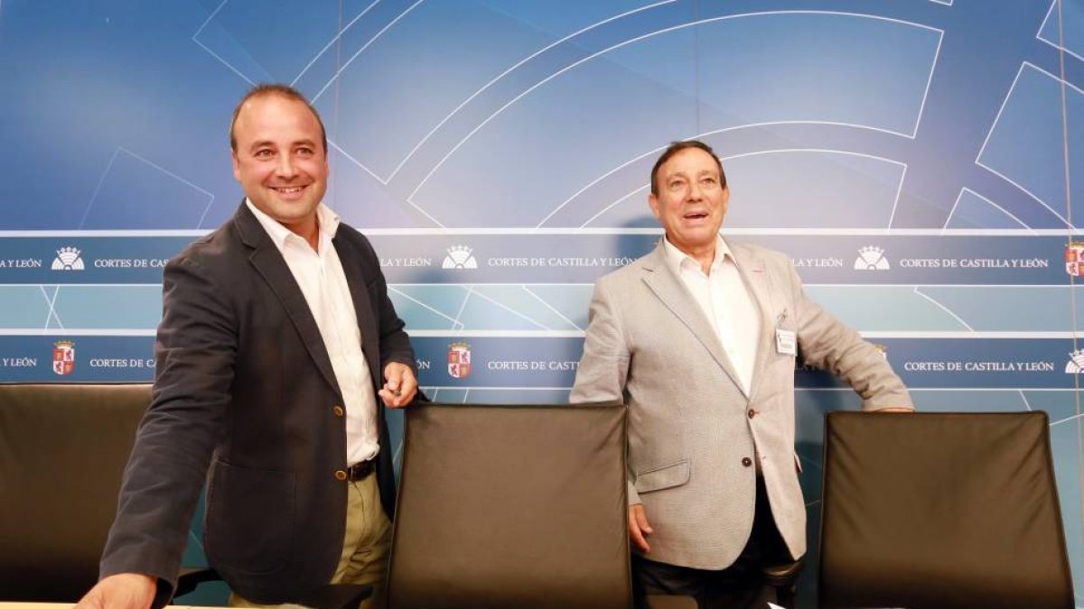 El viceportavoz del Grupo de Ciudadanos en las Cortes, David Castaño, presenta una proposición no de ley para que el proyecto de biorrefinería de Barcial del Barco (Zamora) sea declarado de especial interés regional.-ICAL