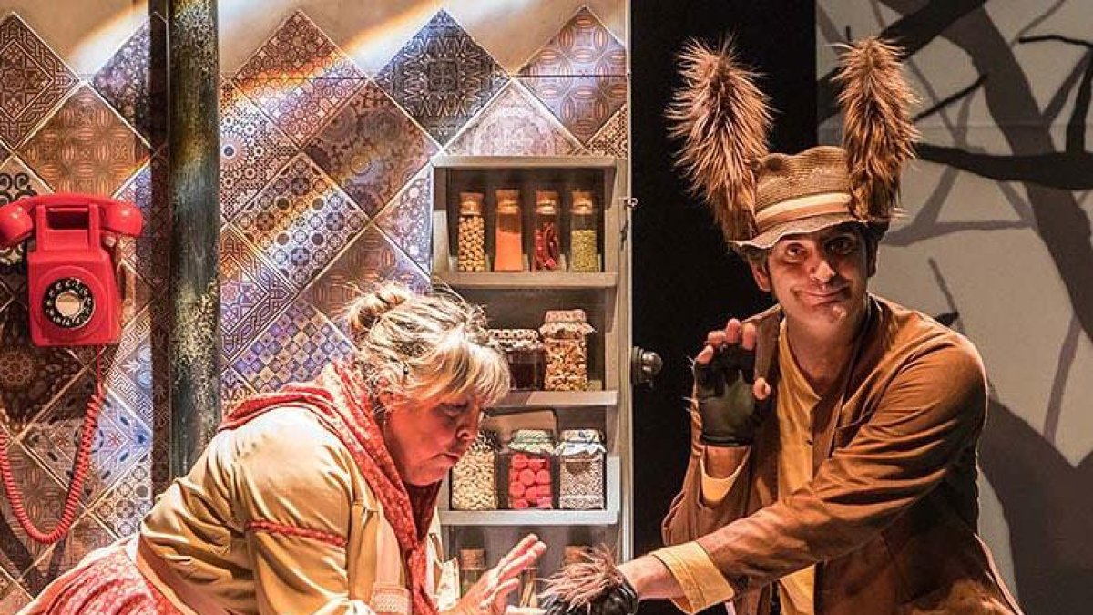 Ángeles Jímenez y Javier Carballo, de Teloncillo, en ‘Caperucita’.-GERARDO SANZ