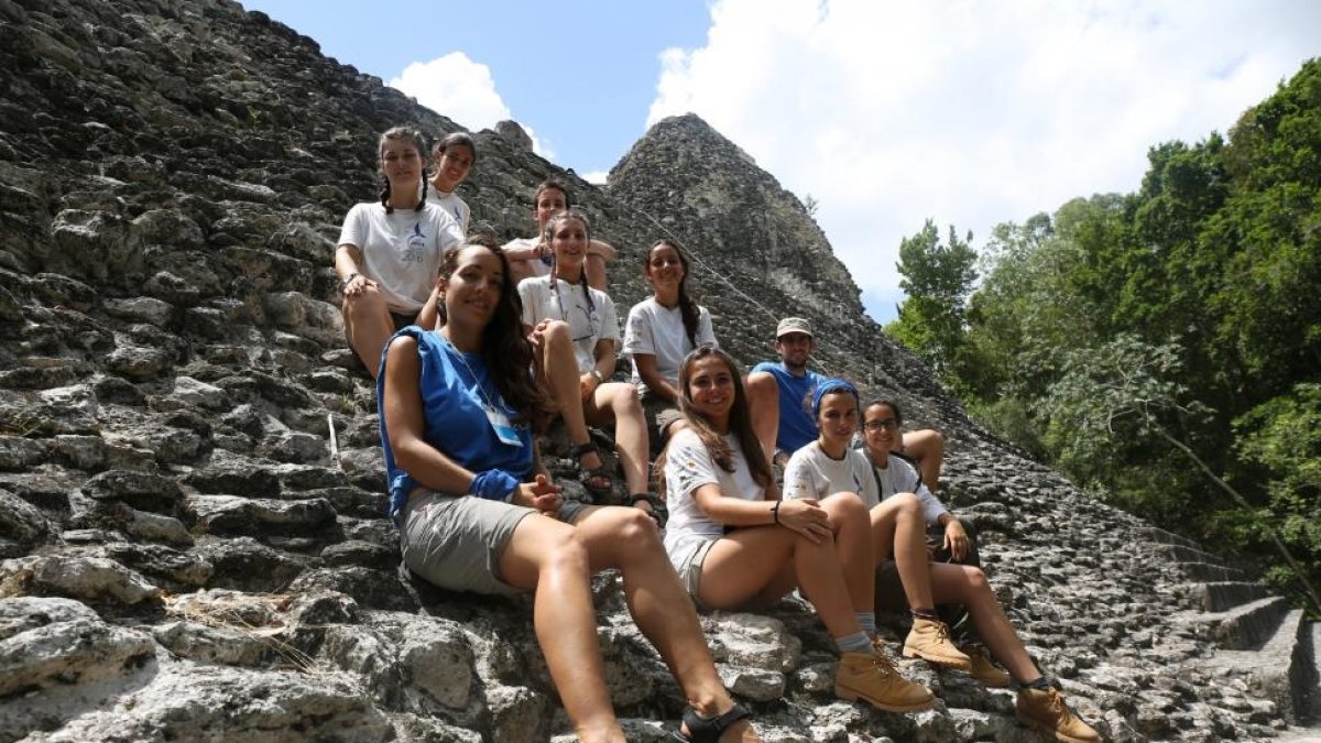 Los expedicionarios de Castilla y León recorren la comunidad por la antigua civilización maya con la Ruta BBVA.-ICAL