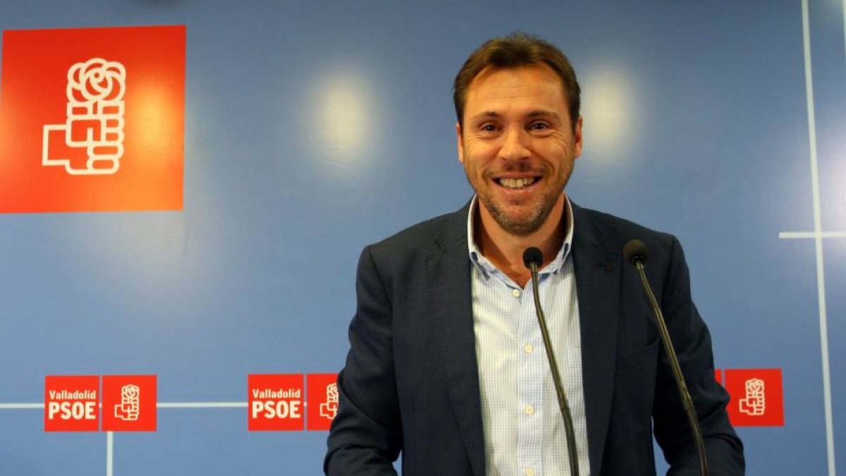 El presidente del Grupo Socialista en el Ayuntamiento de Valladolid, Óscar Puenet-Ical