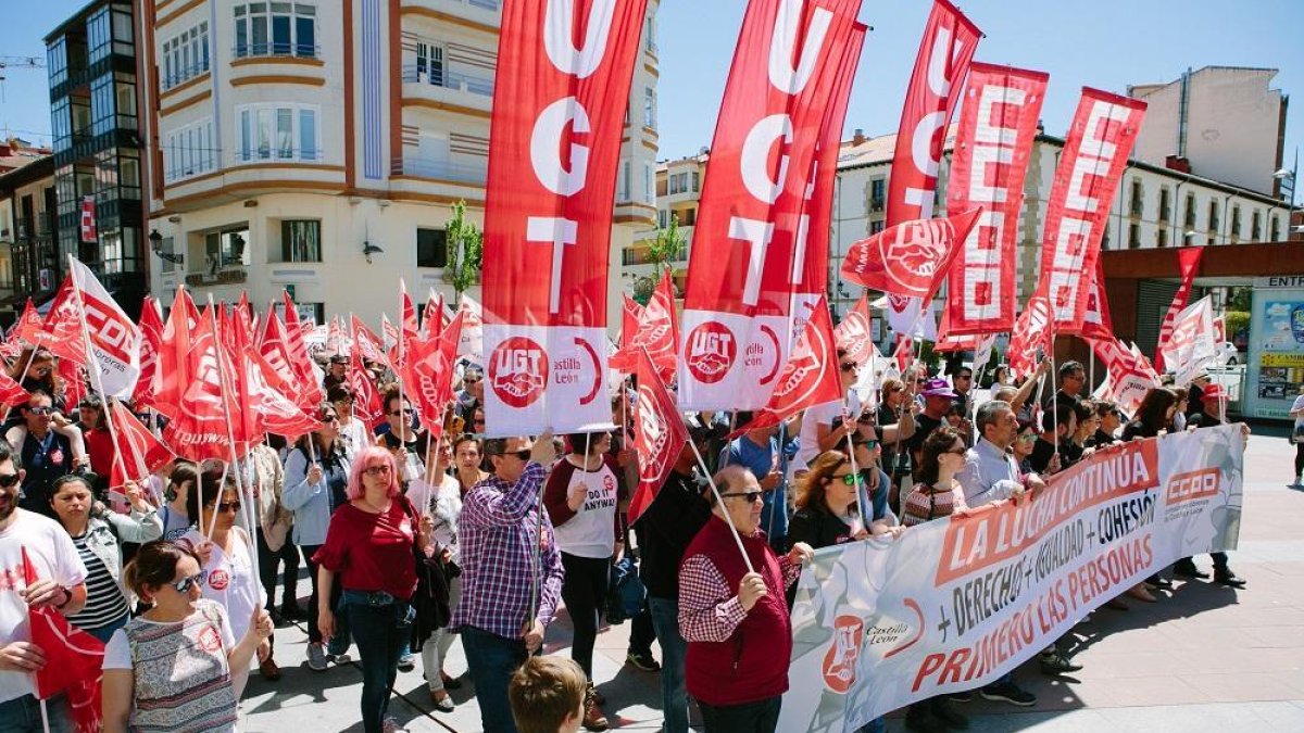 Imagen de la manifestación de 1 de mayo, día del trabajador, en Soria.-ICAL