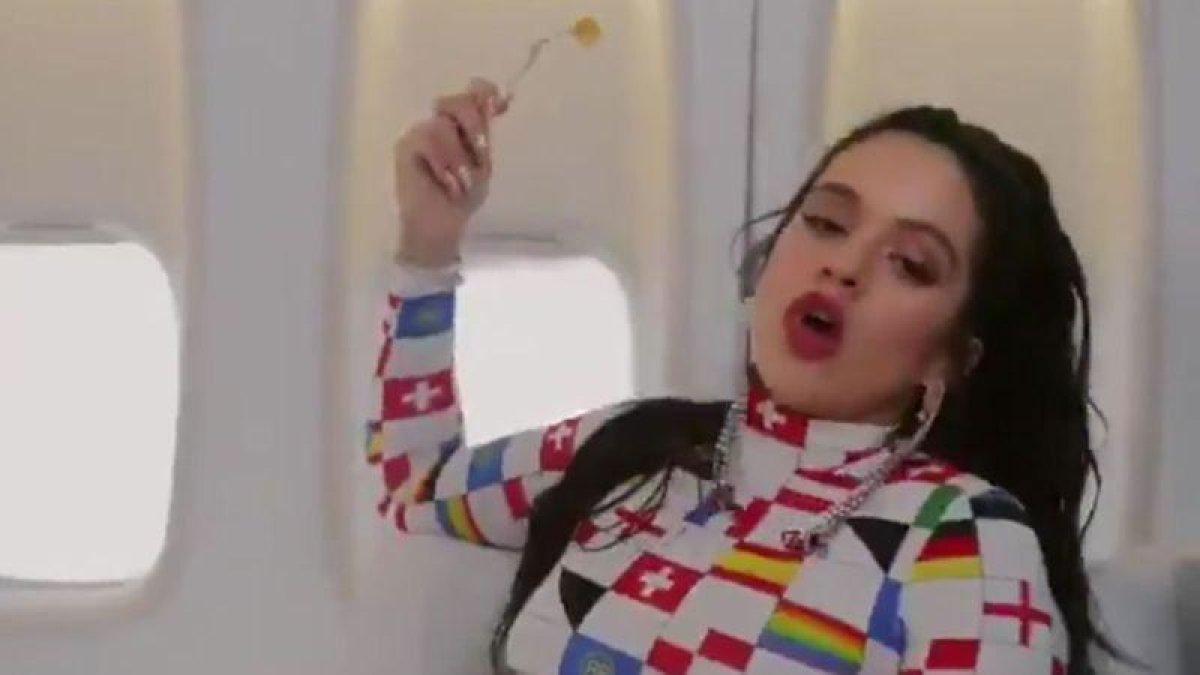Fragmento de Con altura, la nueva canción de Rosalía y J. Balvin.-EL PERIÓDICO