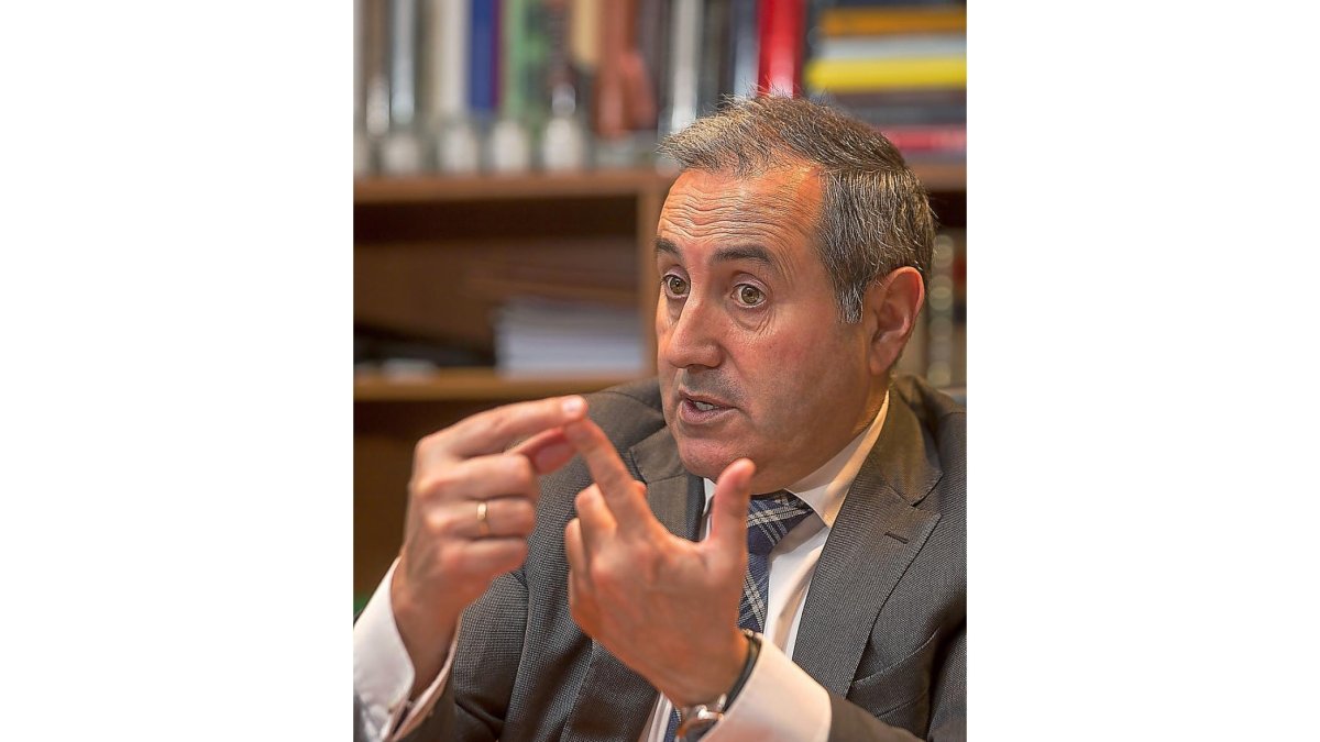 -MIGUEL ÁNGEL SANTOS