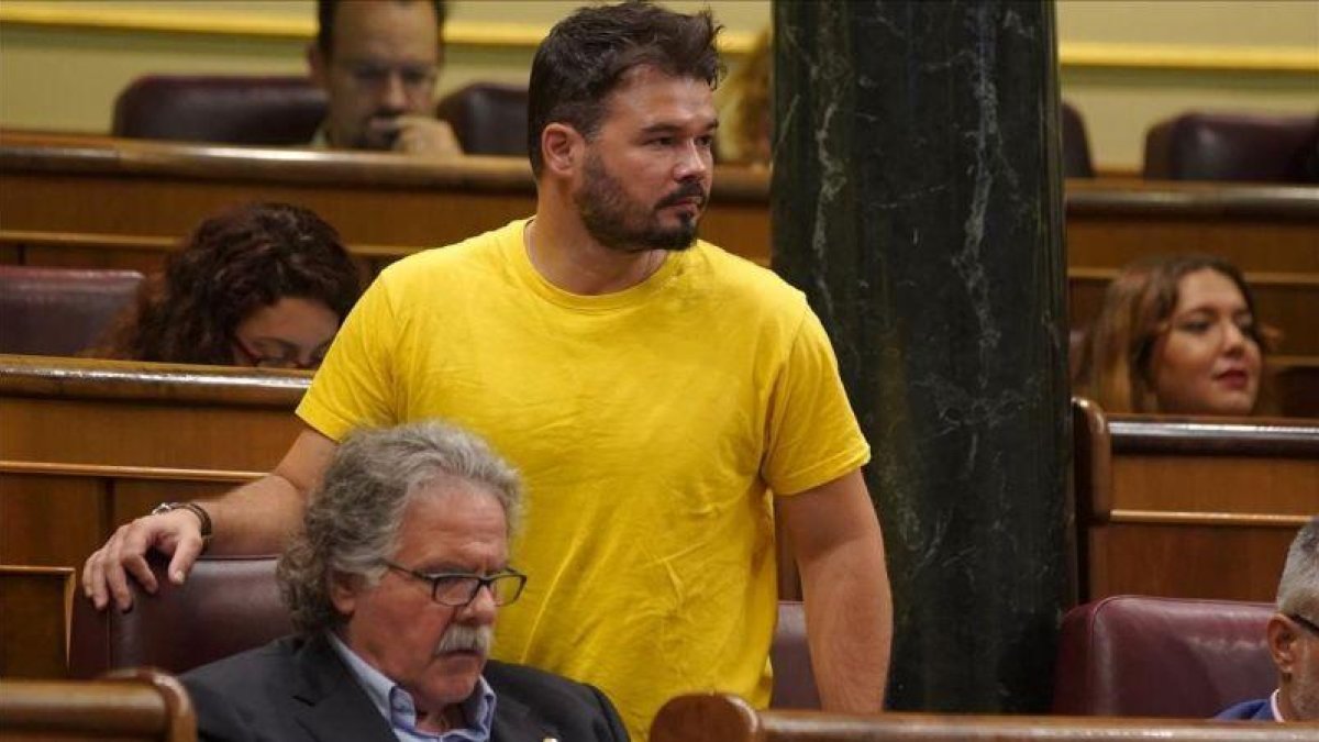 Gabriel Rufián y Joan Tardà, en el Congreso.-JOSÉ LUIS ROCA