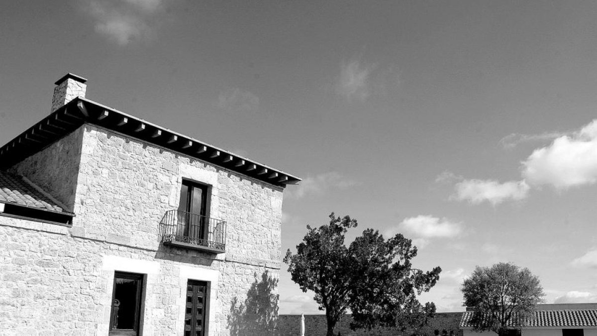 Fachada de la Hospedería de Matallana-CARLOS ESPESO