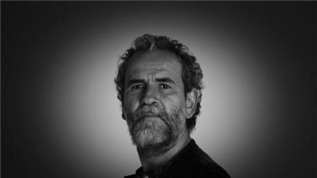 Willy Toledo posando para 'Cuaderno de Domingo'-DANNY CAMINAL