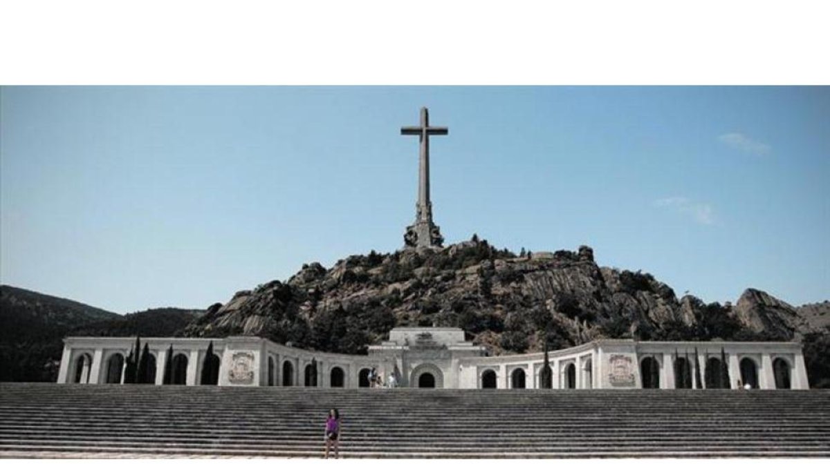 Entrada al Valle de los Caídos, en San Lorenzo de El Escorial-JOSE LUIS ROCA