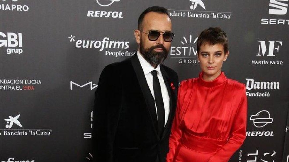Risto Mejide y Laura Escanes, en la gala People in Red de la Fundación de la Lucha contra el Sida.-ELISENDA PONS