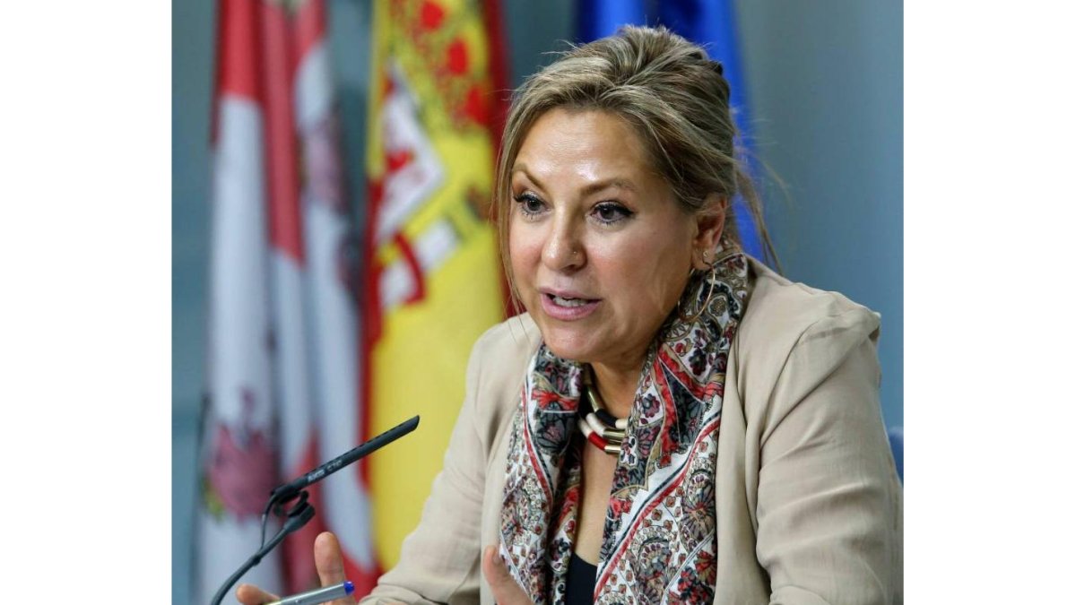 La portavoz de la Junta, Rosa Valdeón, durante su comparecencia.-Ical