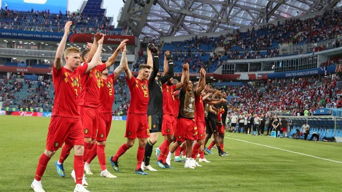 Jugadores de Bélgica celebran la victoria-FRIEDMANN VOGEL (EFE)