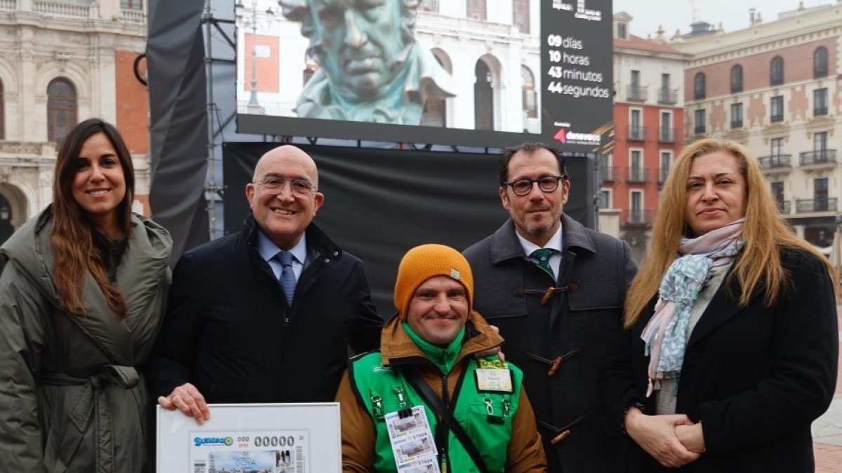 Presentación del cupón de la ONCE dedicado a Valladolid con motivo de los Goya.-E. M.
